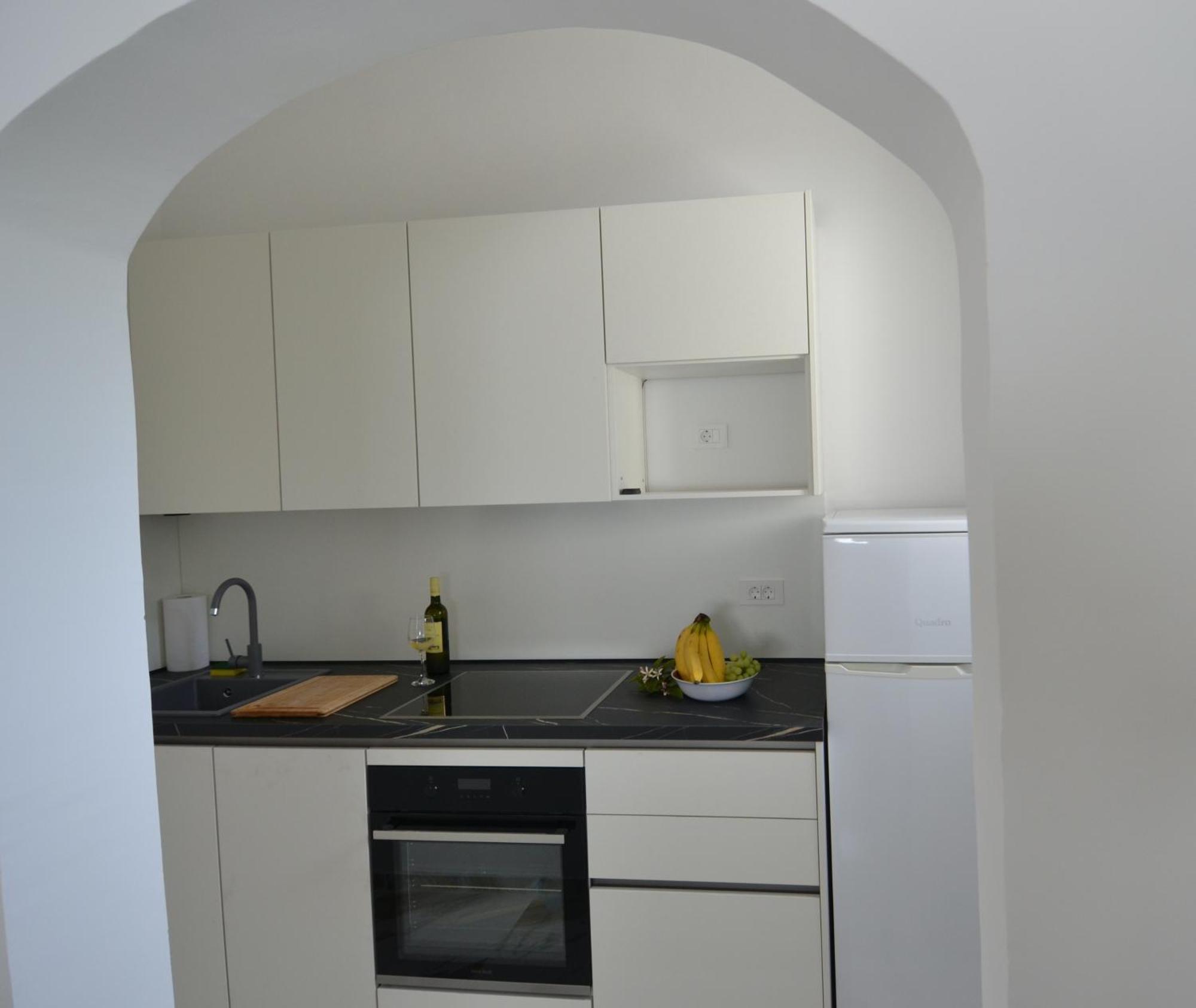 Villa Kadinela, 200M From Kamenjak, Huge Quiet Garden With Barbecue, 2 New Kitchens Premantura Zewnętrze zdjęcie